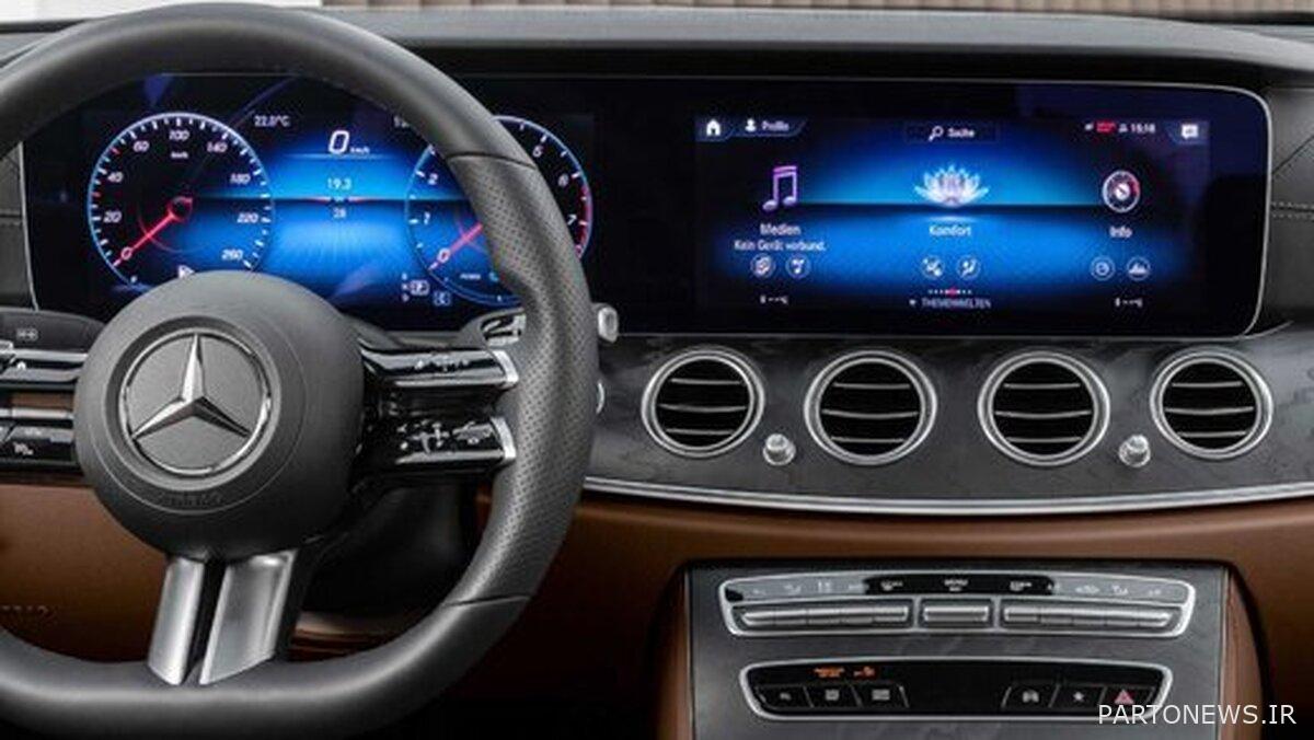 The new Mercedes steering wheel